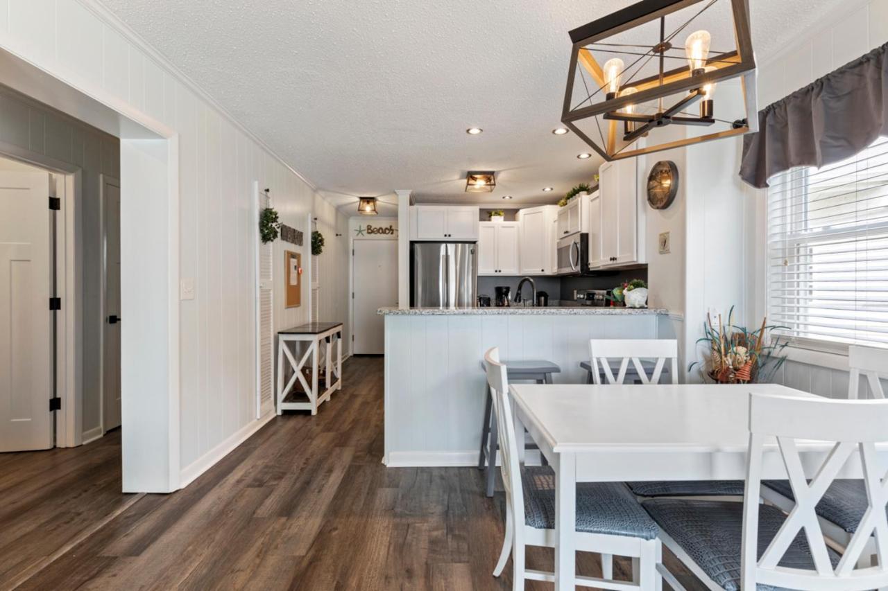 Bright And Sunny Condo With Stunning Oceanfront Myrtle Beach Exterior foto